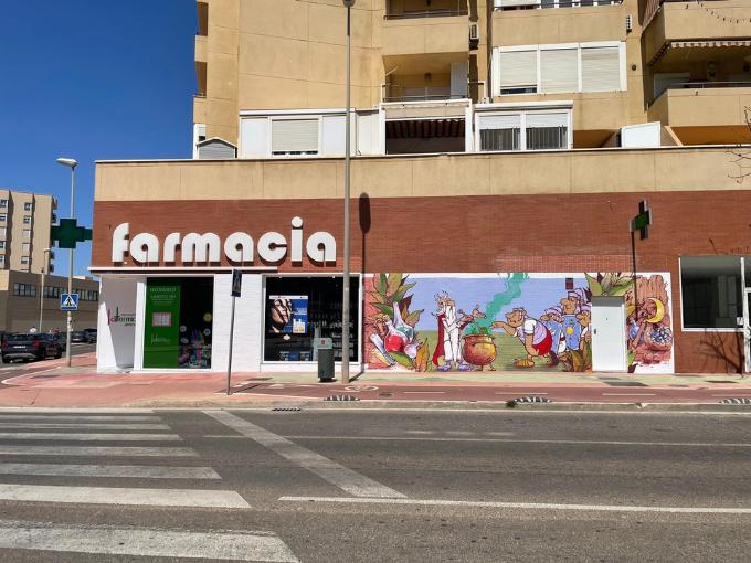 Fachada Farmacia Almería La Térmica Central